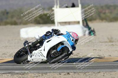 media/Dec-06-2025-CVMA (Sat) [[4a896cc04c]]/Race 4-Formula Middleweight/